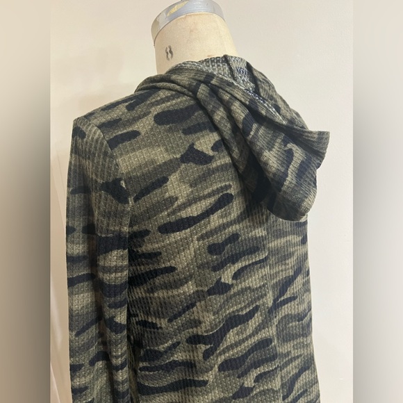 Retrology Waffle Knit Camouflage Hooded Cardigan Size Small - Picture 5 of 8